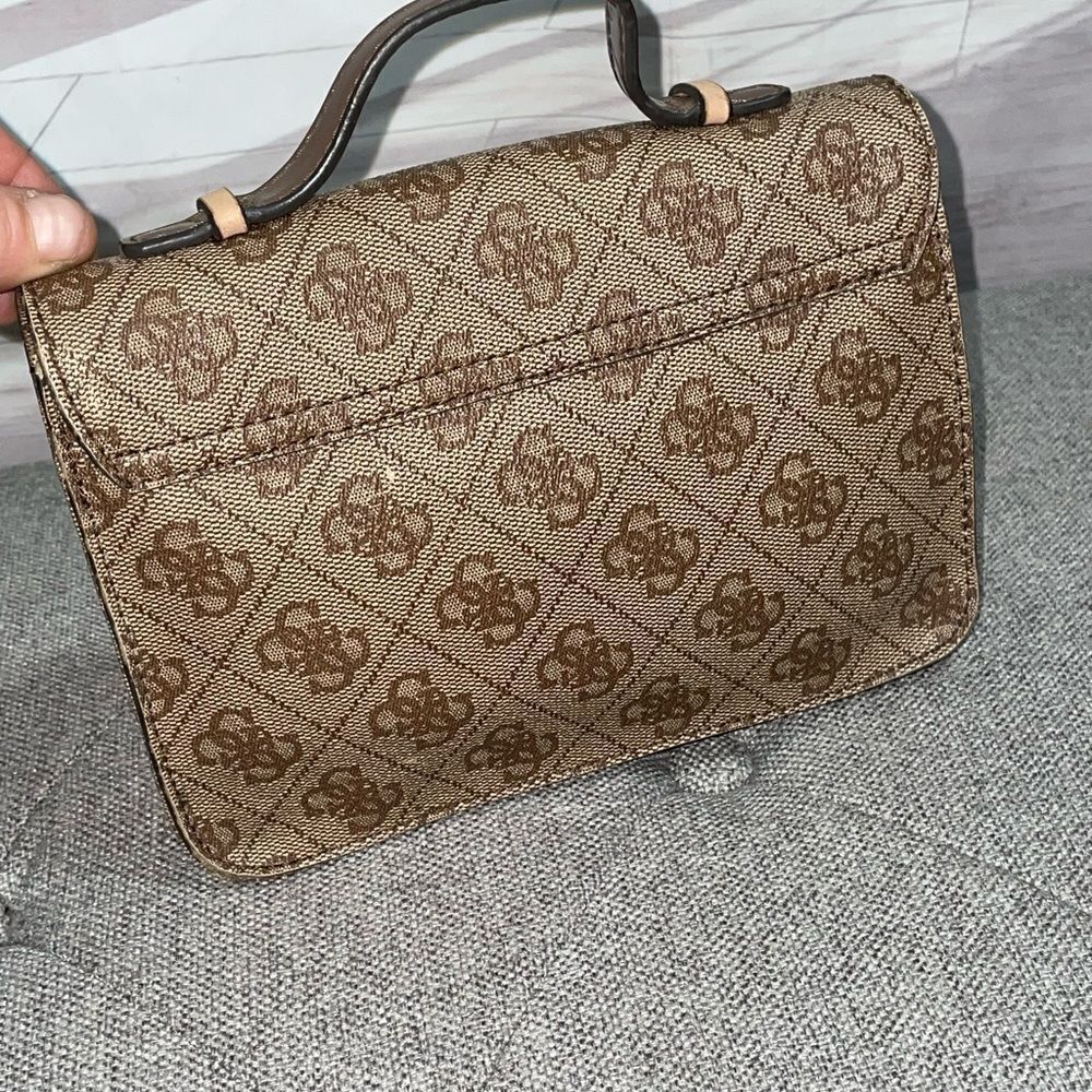 Guess Signature Handbag Tan Mini - Picture 3 of 8